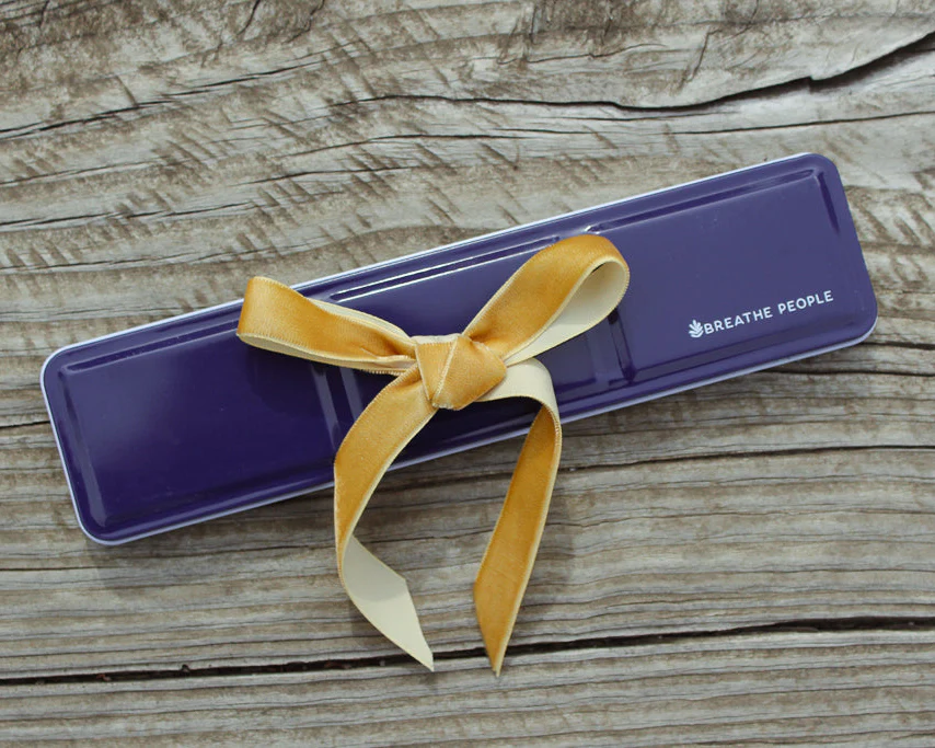 Gift Bundle: Artist Treat Flowers - Image 6