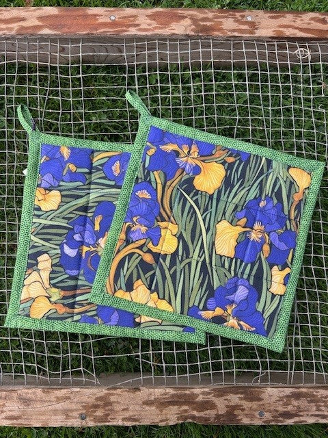 Kitchen: Pot Holder Set of Two - Image 5